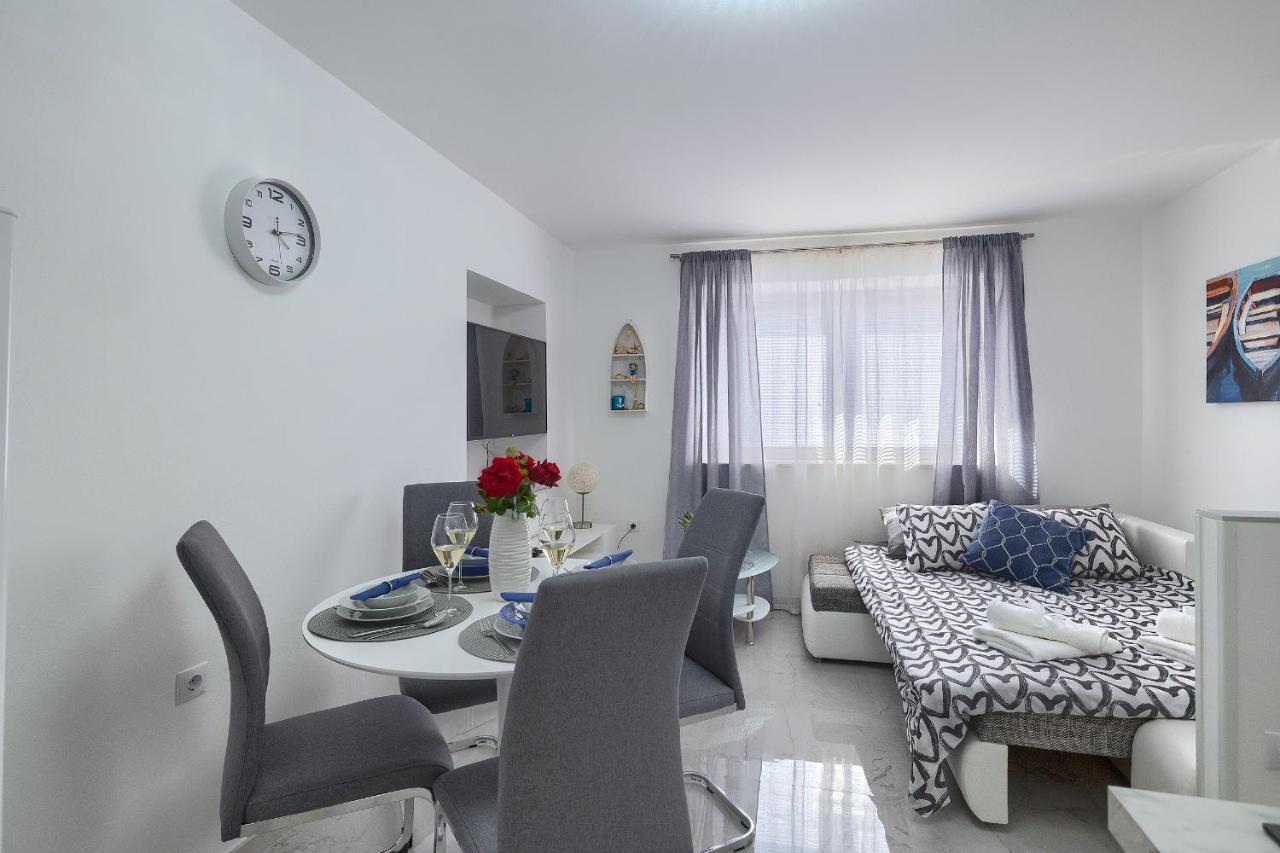 Studio Apartman Luka Помер Екстериор снимка