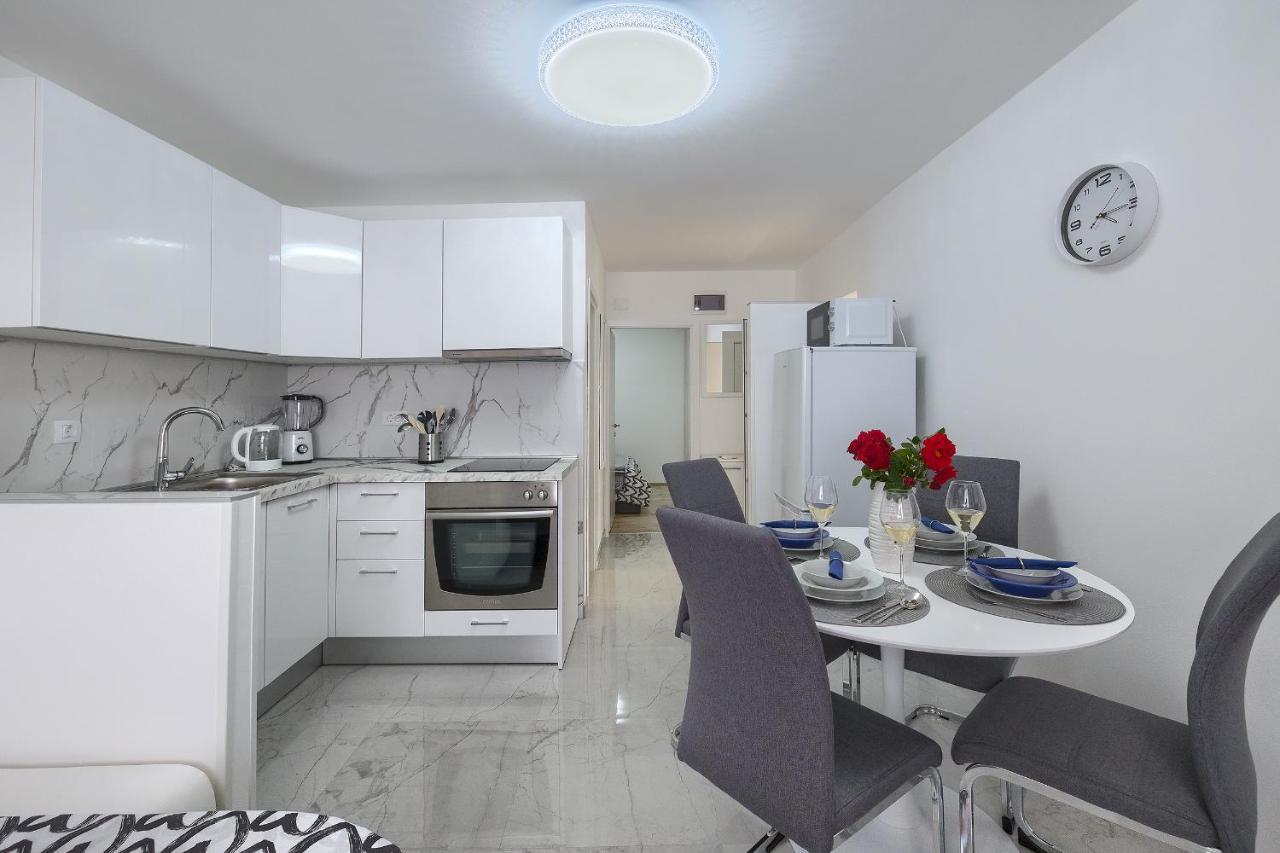 Studio Apartman Luka Помер Екстериор снимка