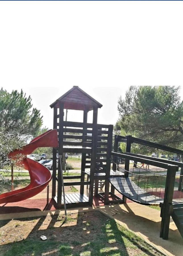 Studio Apartman Luka Помер Екстериор снимка